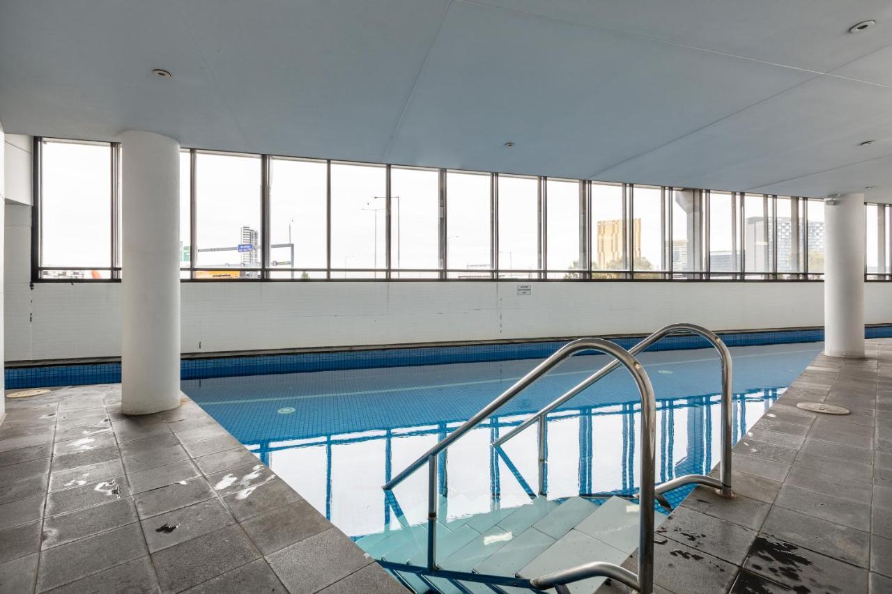 ☆Of Southbank☆Light Filled Apartment☆Huge Private Terrace With City Views☆Parking☆Pool☆Gym☆Wifi 墨尔本 外观 照片