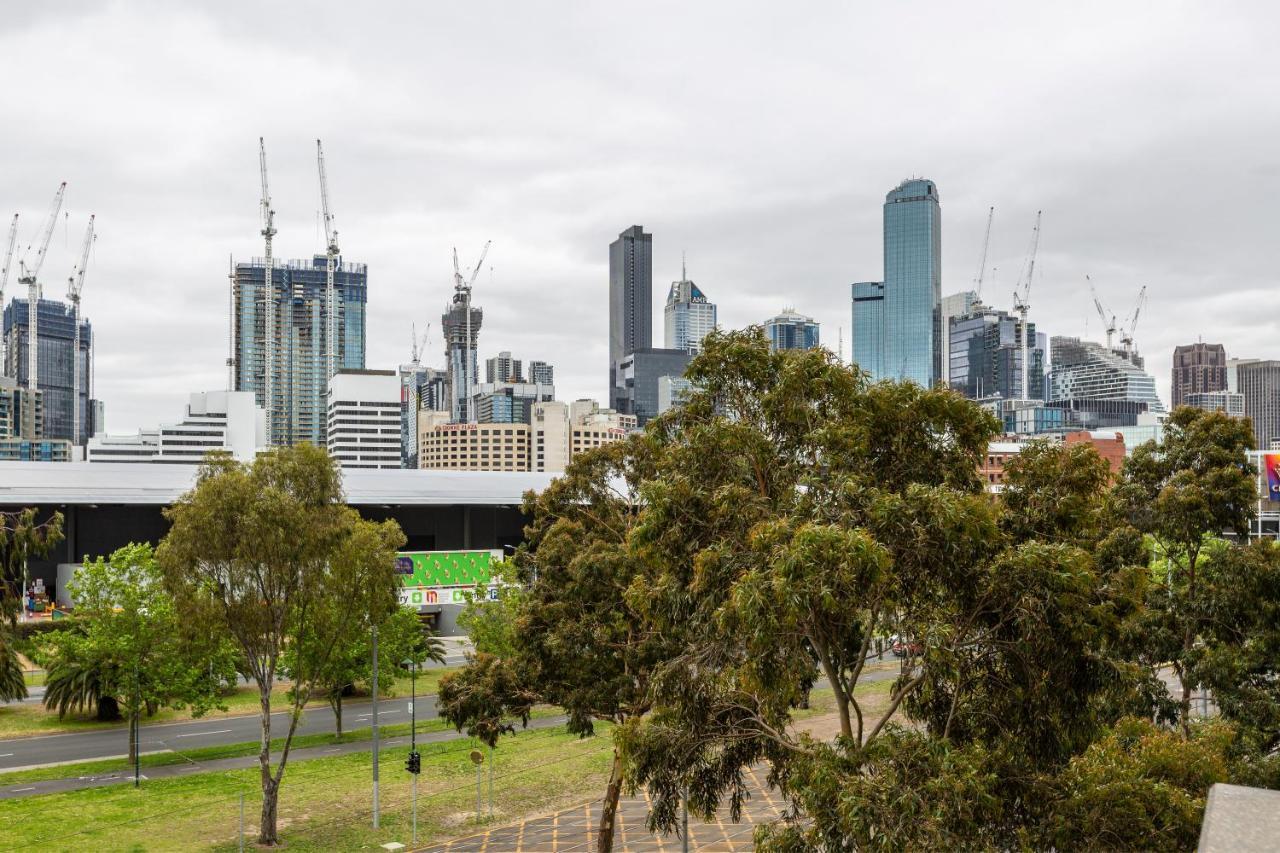 ☆Of Southbank☆Light Filled Apartment☆Huge Private Terrace With City Views☆Parking☆Pool☆Gym☆Wifi 墨尔本 外观 照片